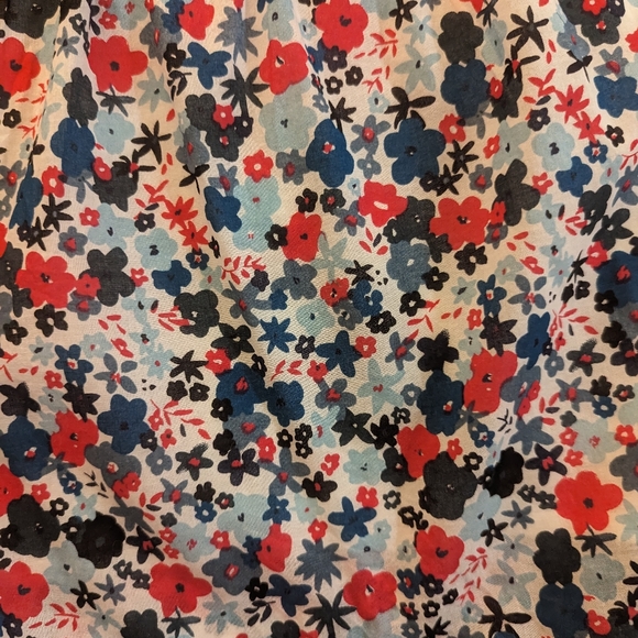 Cute Joe Fresh Floral Skirt, Size Small - Picture 3 of 5